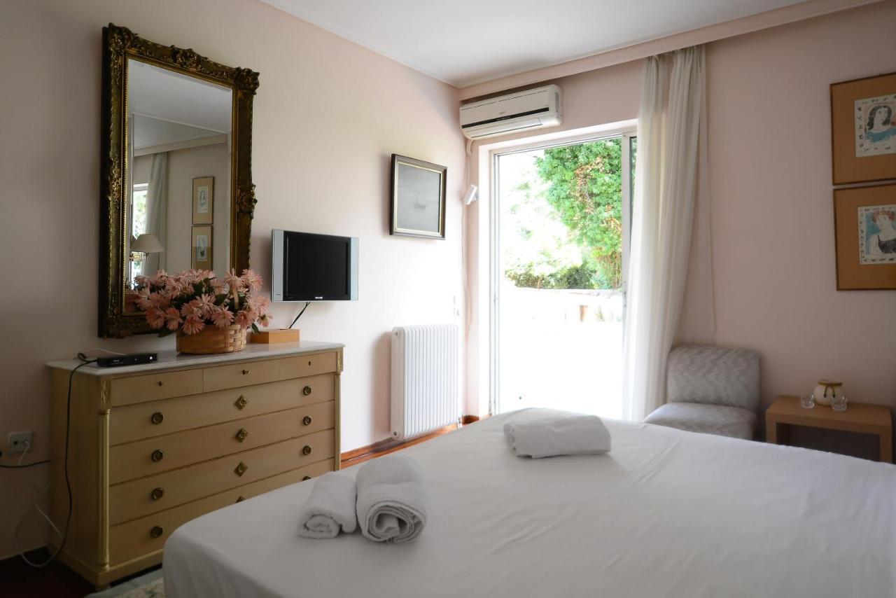 Luxury Apartment Demokratias Афіни Екстер'єр фото